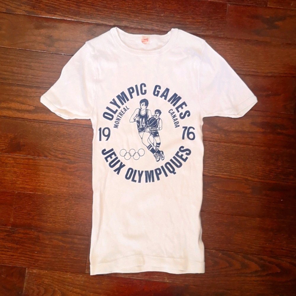 Vintage 1976 Montreal Olympics tee
